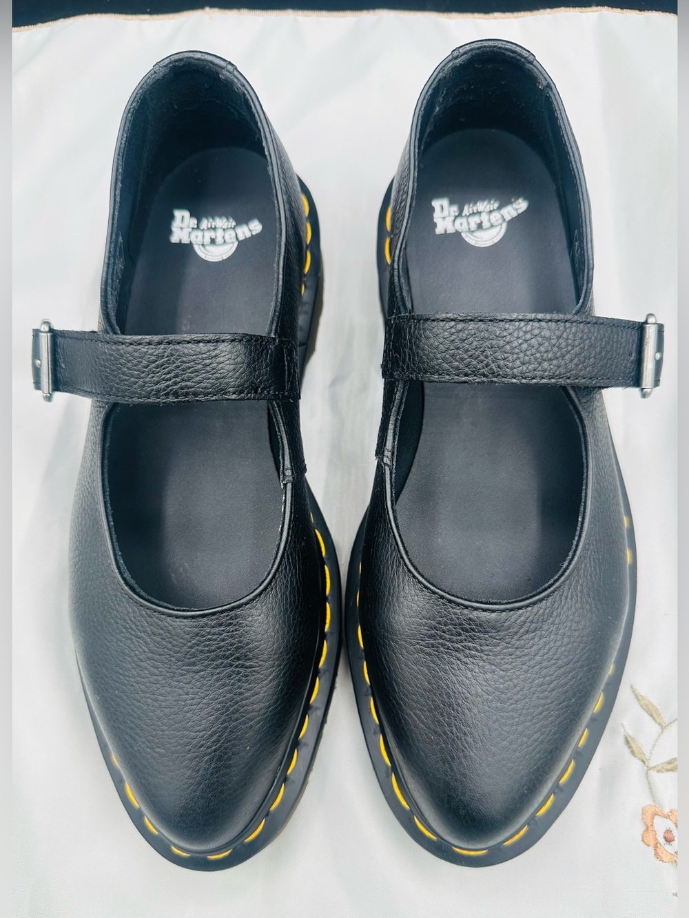 Dr. Martens Elphie Mary Janes Black Virginia Leather Size 6